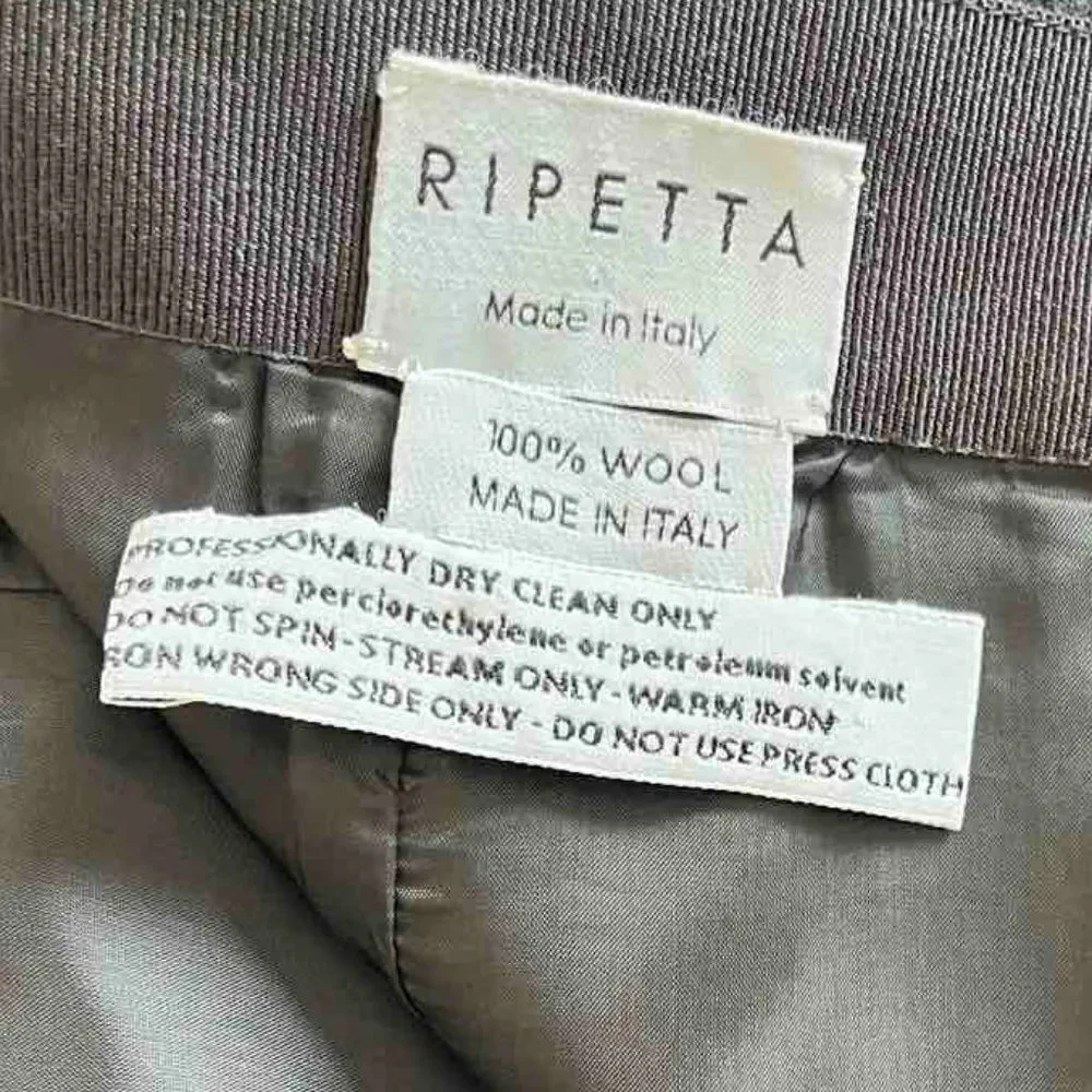 Dark grey classic pencil skirt made of fine wool ,made in Italy size 10